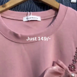 Elegant Pink Top with Bow & Pearl Detail – Soft Feminine Charm