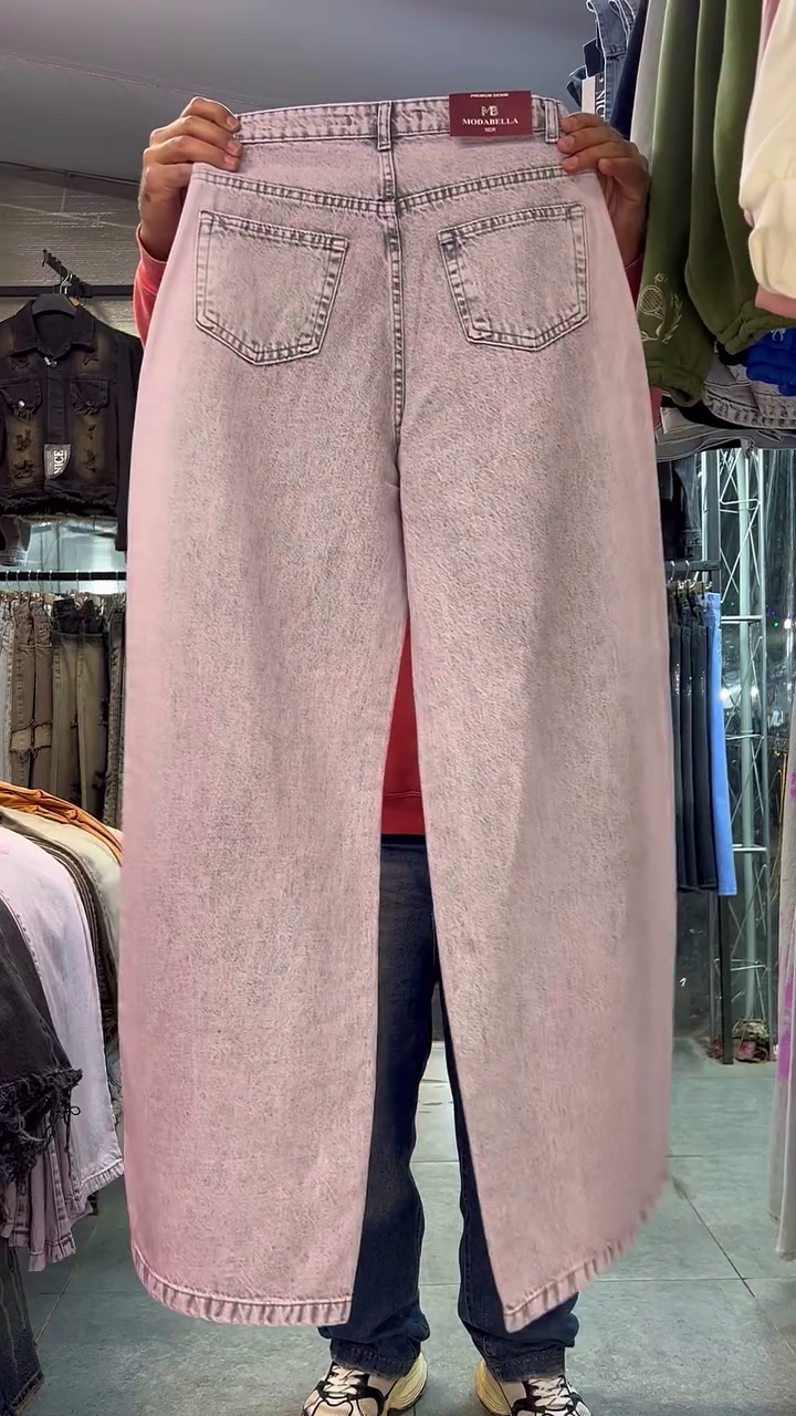 Pink Wide-Leg Distressed Jeans - Image 3