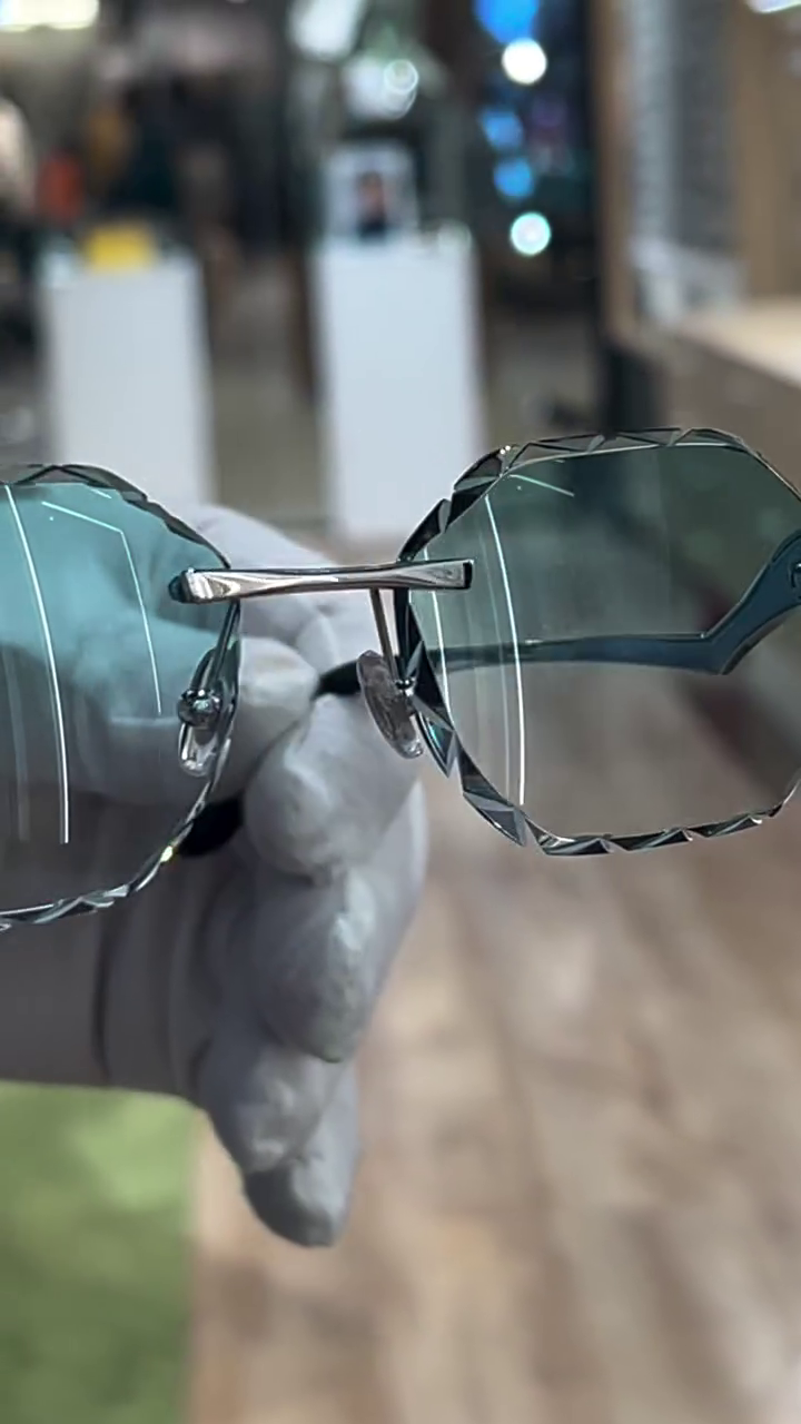 Rimless Designer Sunglasses - Image 3