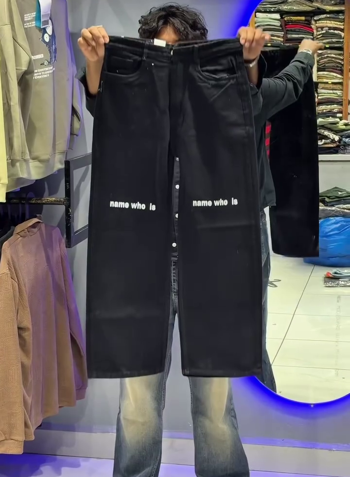 Wide-Leg Graphic Denim Jeans - Image 3