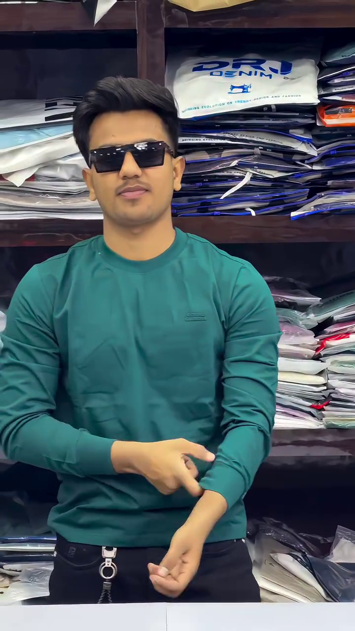 Black Long Sleeve Casual T-Shirt - Image 4