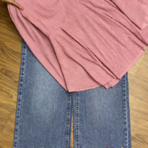 Trendy Pink Top & Denim Combo – Perfect Summer Casual Look