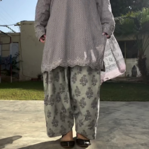 🌿 Graceful Comfort – Printed Kurta with Palazzo