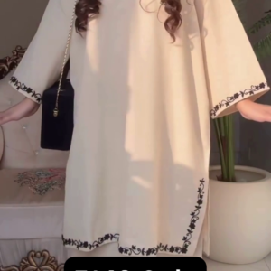 🤍 Classy Comfort – White Kurta Set with Elegant Touch