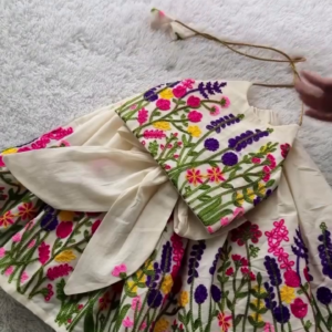 Matching Floral Top & Skirt Set – Vibrant Ethnic Fusion Look