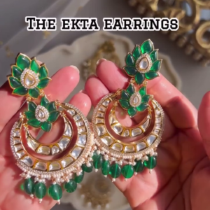 🌙 Classic Ajisha Chandbali Earrings